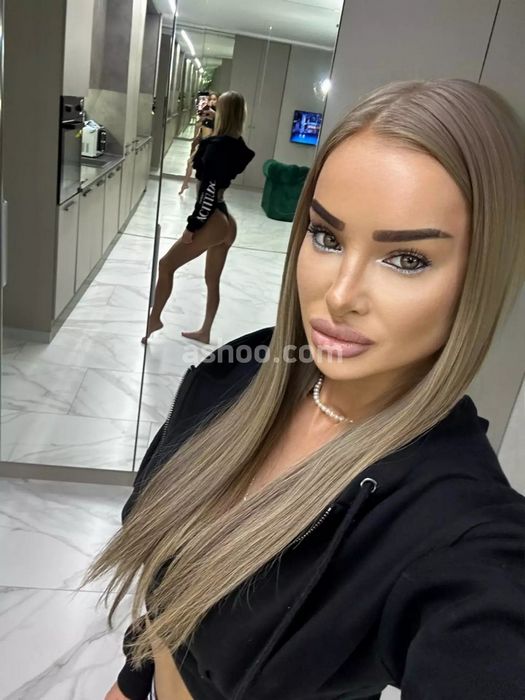 Вебкам-модели: Искусство выбора наряда для незабываемых трансляций и шоу